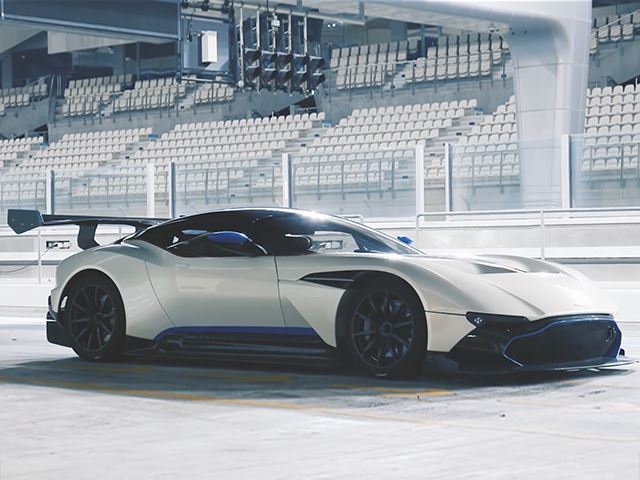 Top Gear протестировали Aston Martin Vulcan